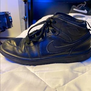 Nike Jordan’s (youth size)